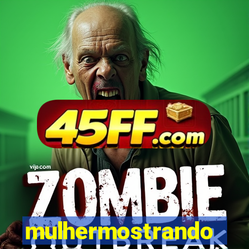 mulhermostrandoopeito